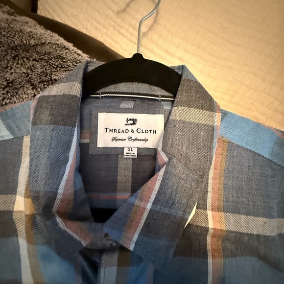 NWT Thread & Cloth Mens XL Blue Plaid Shirt - Picture 1 of 9